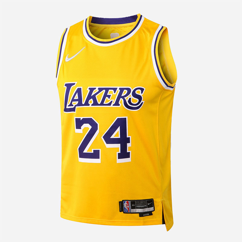 Lakers-Bryant-Yellow-Front